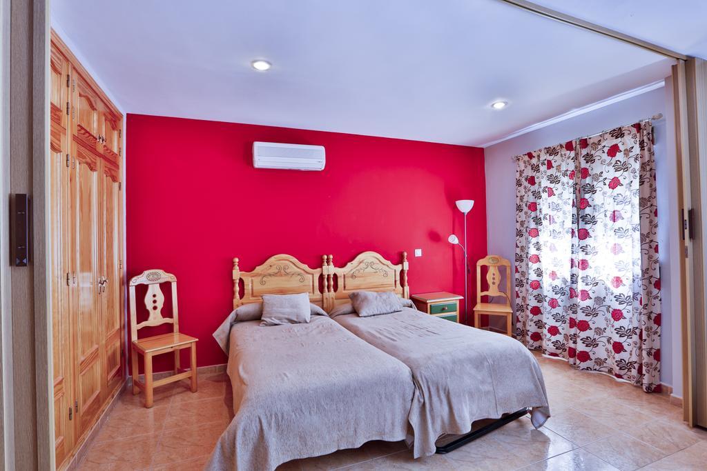 Apartamentos Castillo Казорла Екстериор снимка