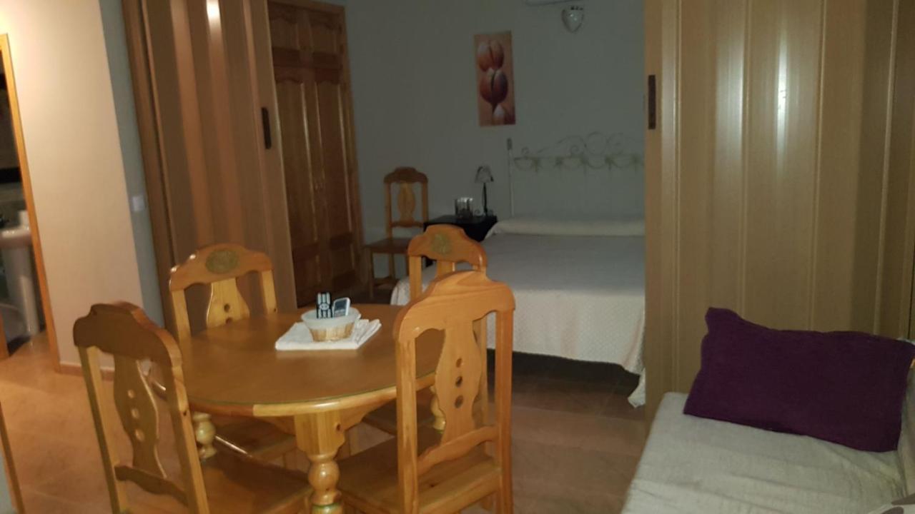 Apartamentos Castillo Казорла Екстериор снимка